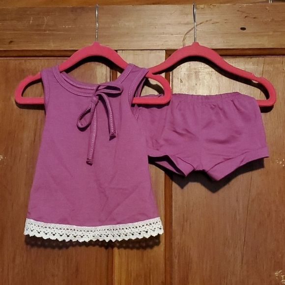 NEW PURPLE AND LACE 2 PIECE SHORT SET